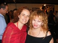אישית לוחצת עם יפעת קריב - מועמדת סגנות בהוד השרון